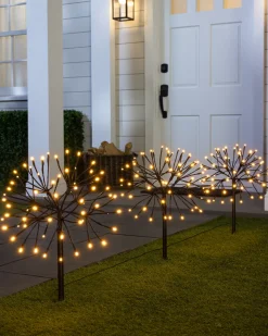Balsam Hill Outdoor Starburst Pathway Light Set
